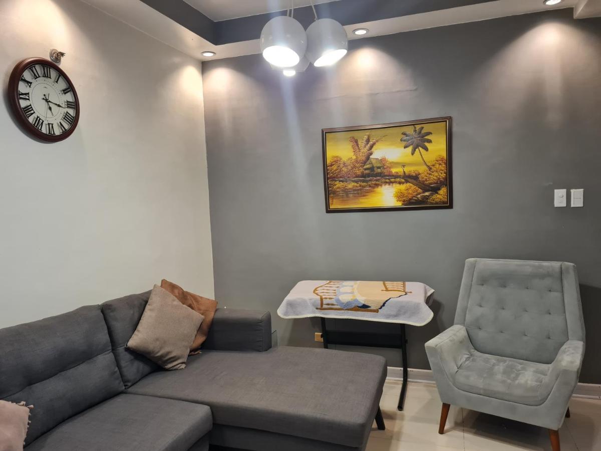 Huge Condo Unit Near Burgos Circle, St Lukes, Shangri-La - P Hamptons T1 Makati City Luaran gambar